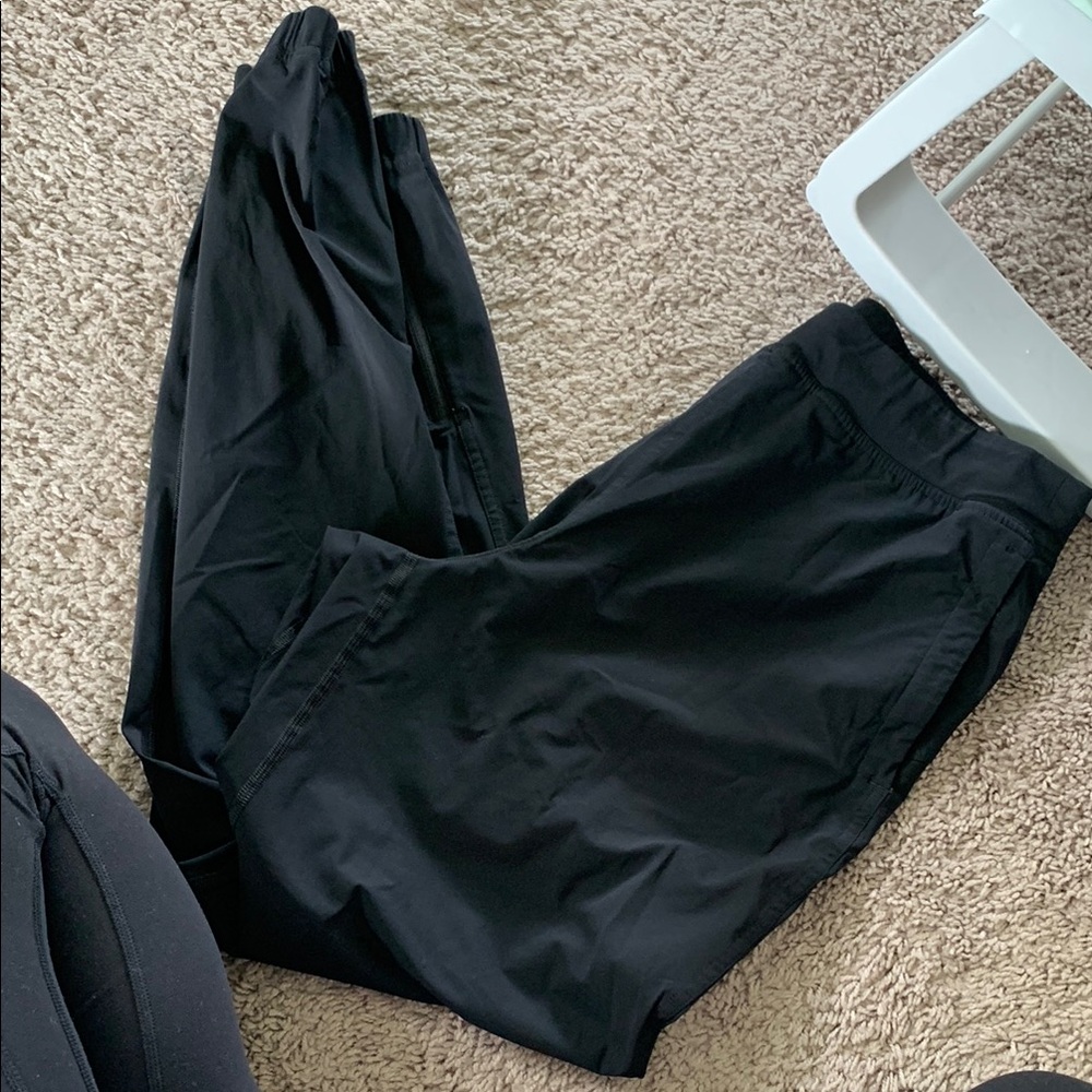 Women’s lululemon joggers